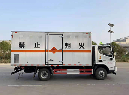 庄河爆破器材运输车